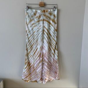 YOUNG, Fabulous & Broke Felicity Skirt (Large)